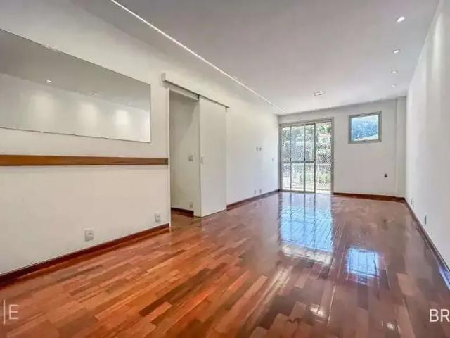 Apartamento para Venda em Rio de Janeiro/RJ Cosme Velho 3 Quartos