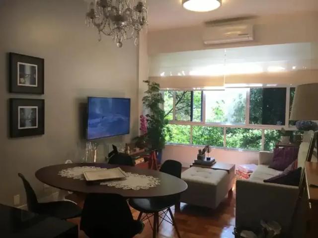 Apartamento para Venda em Rio de Janeiro/RJ Cosme Velho 2 Quartos