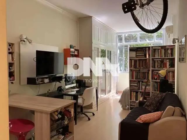 Apartamento para Venda em Rio de Janeiro/RJ Catete 1 Quartos