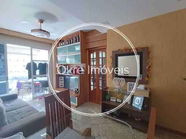 Apartamento para Venda em Rio de Janeiro/RJ Catete 2 Quartos