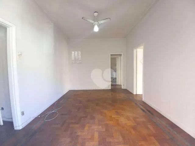 Apartamento para Venda em Rio de Janeiro/RJ Catete 2 Quartos