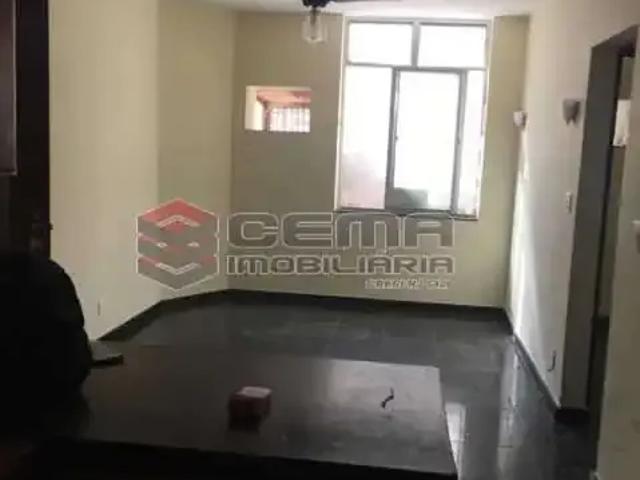 Apartamento para Venda em Rio de Janeiro/RJ Catete 2 Quartos