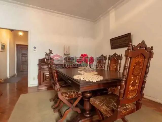 Apartamento para Venda em Rio de Janeiro/RJ Catete 3 Quartos