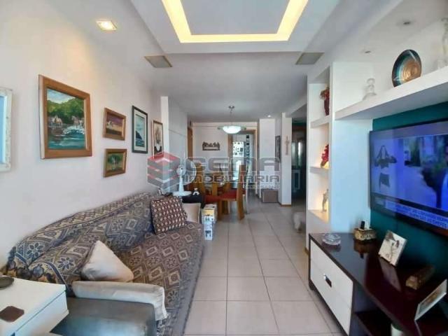 Apartamento para Venda em Rio de Janeiro/RJ Catete 3 Quartos