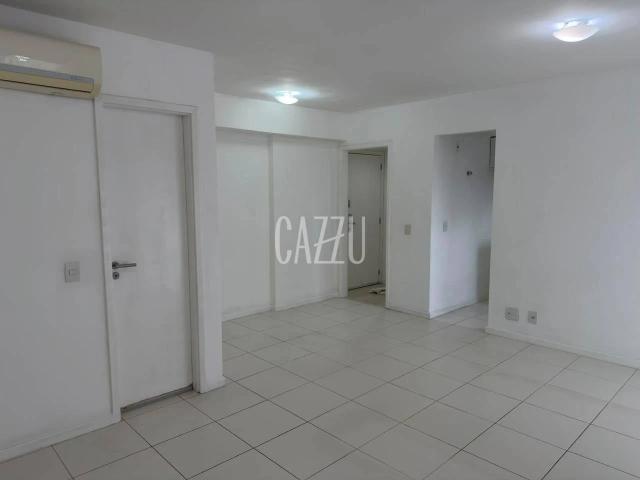 Apartamento para Venda em Rio de Janeiro/RJ Camorim 2 Quartos
