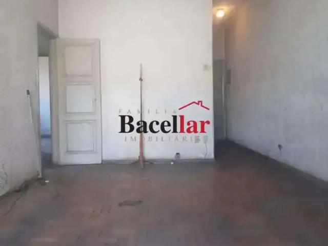 Apartamento para Venda em Rio de Janeiro/RJ Campinho 2 Quartos