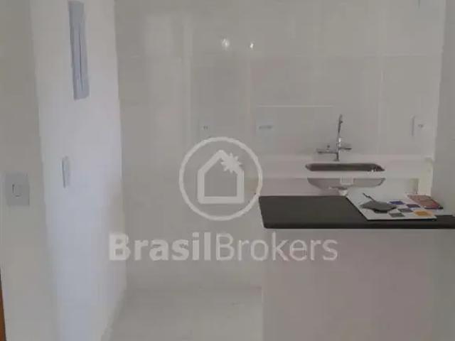 Apartamento para Venda em Rio de Janeiro/RJ Cascadura 2 Quartos