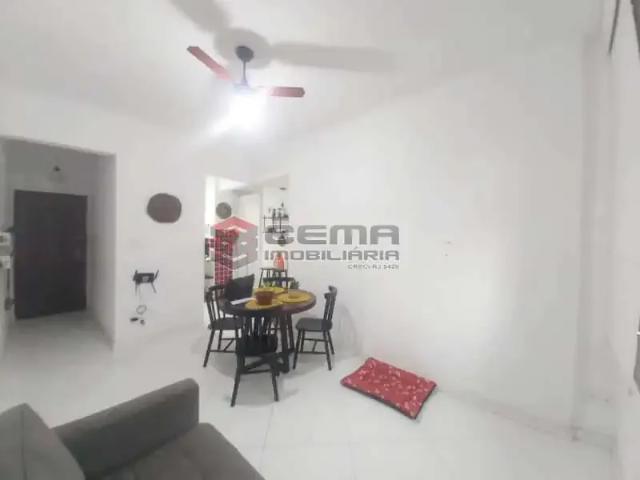 Apartamento para Venda em Rio de Janeiro/RJ Centro 2 Quartos
