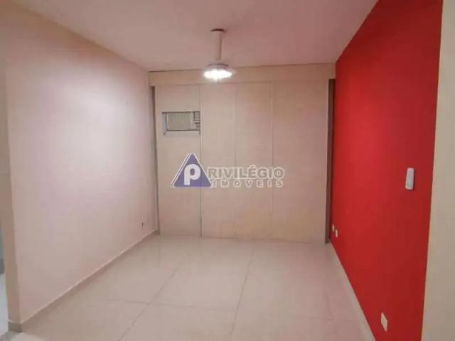 Apartamento para Venda em Rio de Janeiro/RJ Centro 2 Quartos