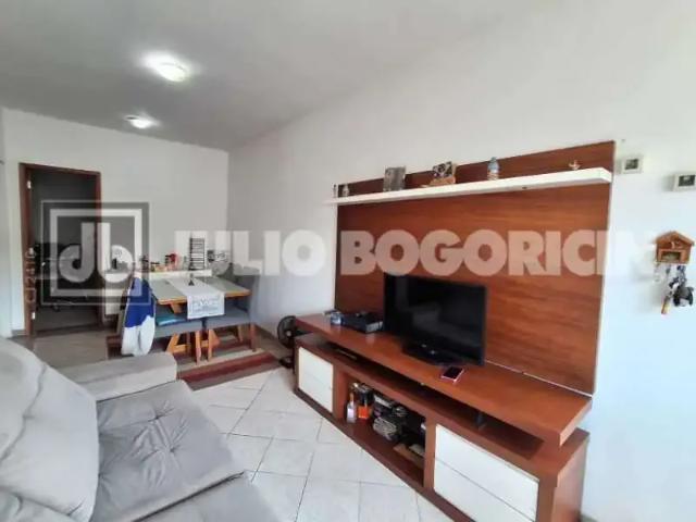 Apartamento para Venda em Rio de Janeiro/RJ Curicica 2 Quartos