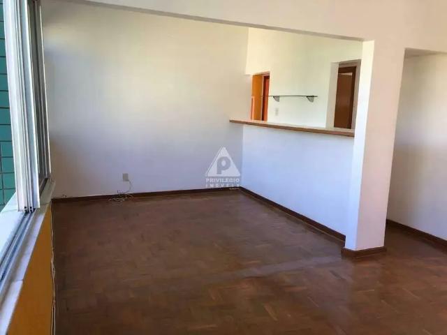 Apartamento para Venda em Rio de Janeiro/RJ Alto da Boa Vista 2 Quartos