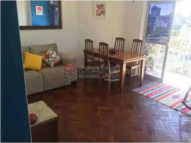 Apartamento para Venda em Rio de Janeiro/RJ Botafogo 2 Quartos