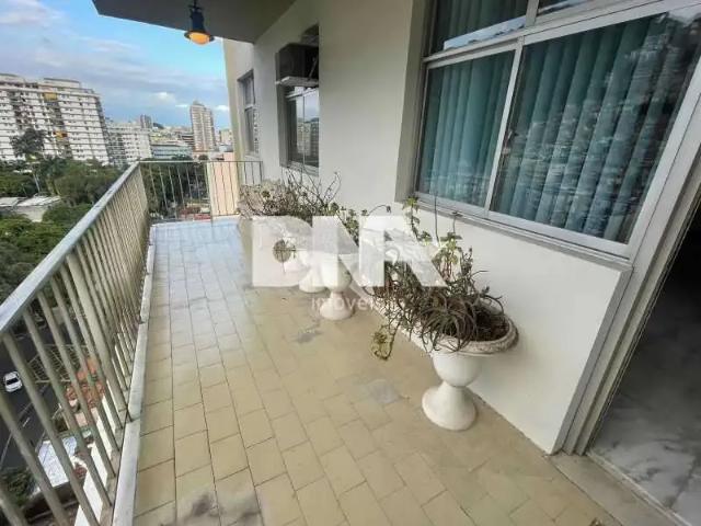 Apartamento para Venda em Rio de Janeiro/RJ Botafogo 2 Quartos