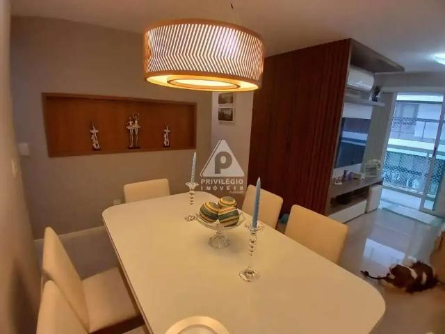 Apartamento para Venda em Rio de Janeiro/RJ Botafogo 2 Quartos