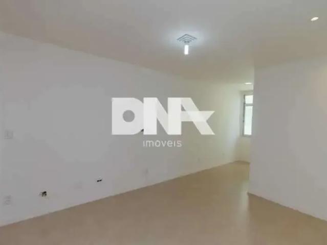 Apartamento para Venda em Rio de Janeiro/RJ Botafogo 2 Quartos