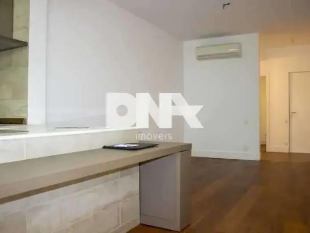 Apartamento para Venda em Rio de Janeiro/RJ Botafogo 2 Quartos