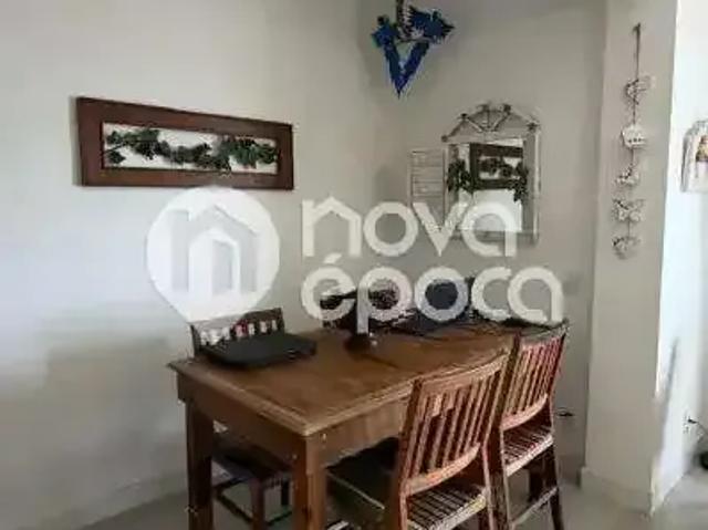 Apartamento para Venda em Rio de Janeiro/RJ Botafogo 2 Quartos