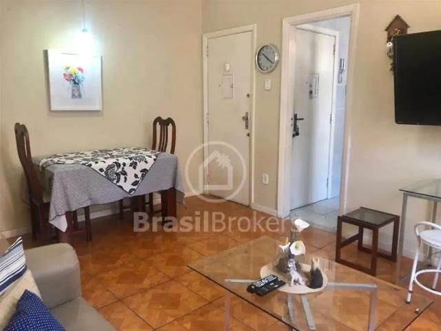 Apartamento para Venda em Rio de Janeiro/RJ Botafogo 2 Quartos