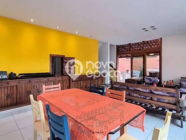 Apartamento para Venda em Rio de Janeiro/RJ Botafogo 5 Quartos