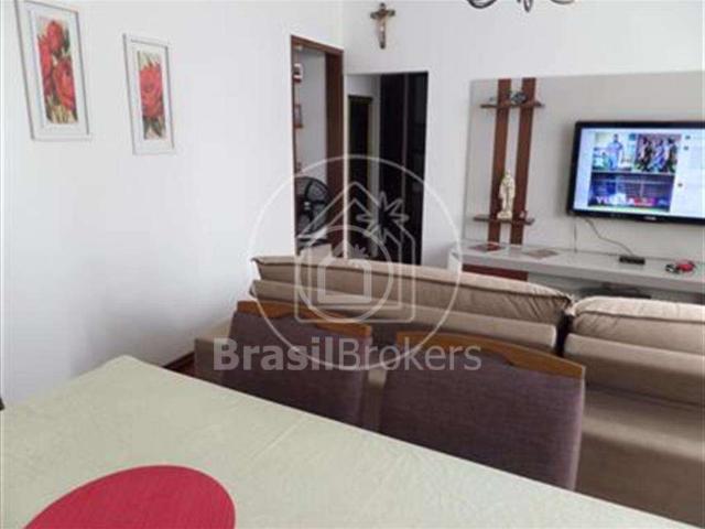 Apartamento para Venda em Rio de Janeiro/RJ Bancários 2 Quartos