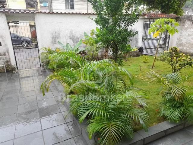 Apartamento para Venda em Rio de Janeiro/RJ Bancários 2 Quartos