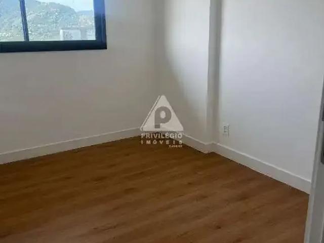 Apartamento para Venda em Rio de Janeiro/RJ Barra da Tijuca 2 Quartos