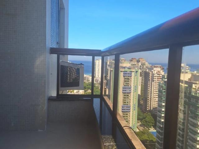 Apartamento para Venda em Rio de Janeiro/RJ Barra da Tijuca 2 Quartos