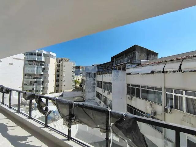 Apartamento para Venda em Rio de Janeiro/RJ Barra da Tijuca 2 Quartos