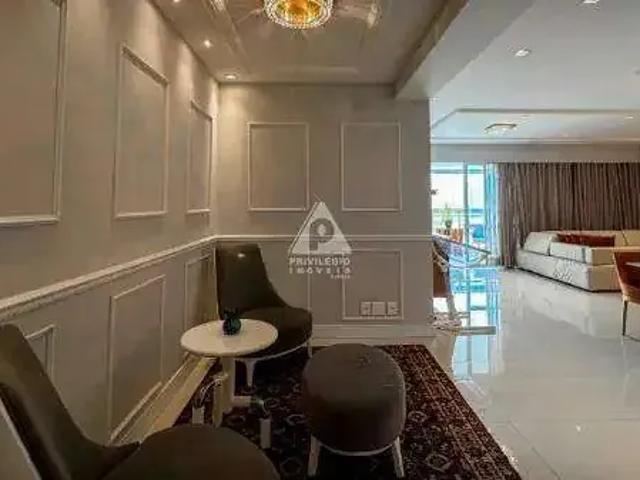 Apartamento para Venda em Rio de Janeiro/RJ Barra da Tijuca 2 Quartos