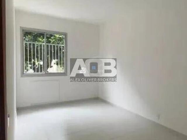 Apartamento para Venda em Rio de Janeiro/RJ Barra da Tijuca 2 Quartos