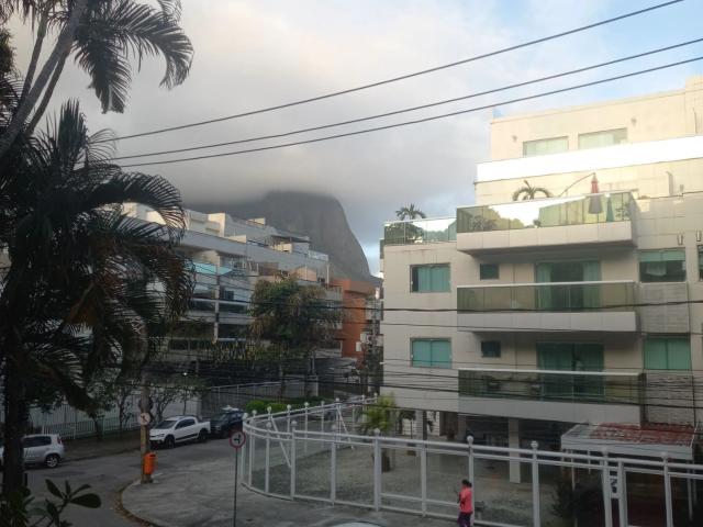 Apartamento para Venda em Rio de Janeiro/RJ Barra da Tijuca 2 Quartos