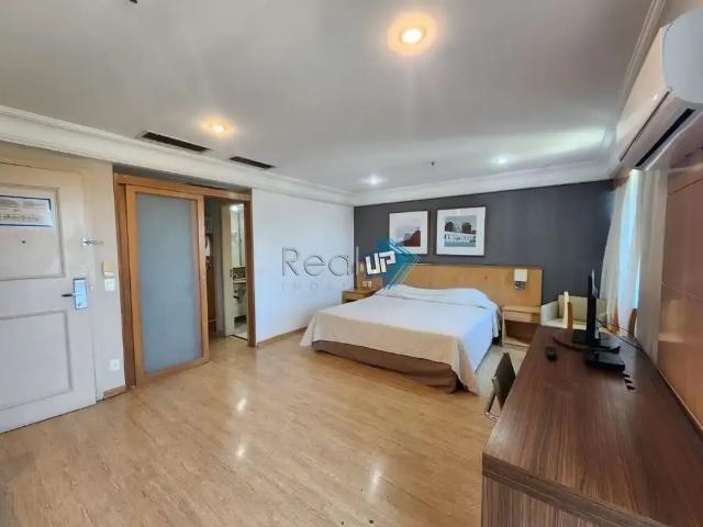 Apartamento para Venda em Rio de Janeiro/RJ Barra da Tijuca 2 Quartos
