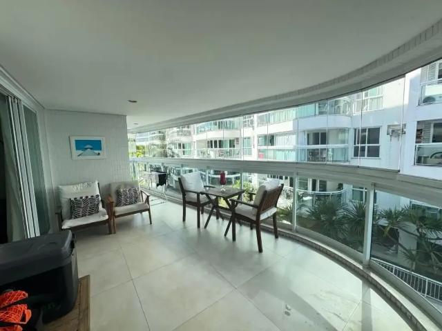 Apartamento para Venda em Rio de Janeiro/RJ Barra da Tijuca 2 Quartos