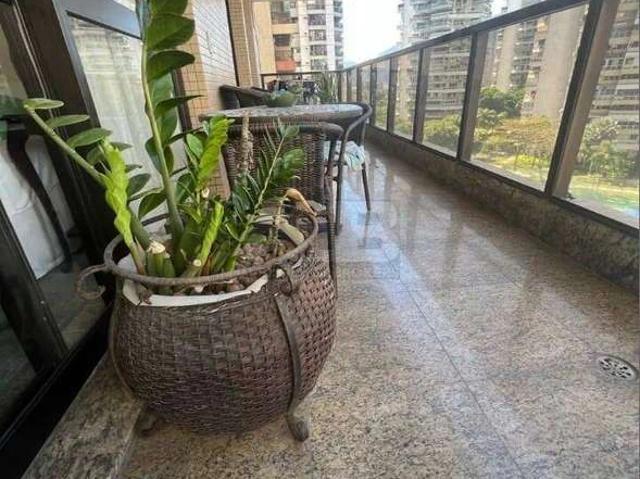 Apartamento para Venda em Rio de Janeiro/RJ Barra da Tijuca 3 Quartos