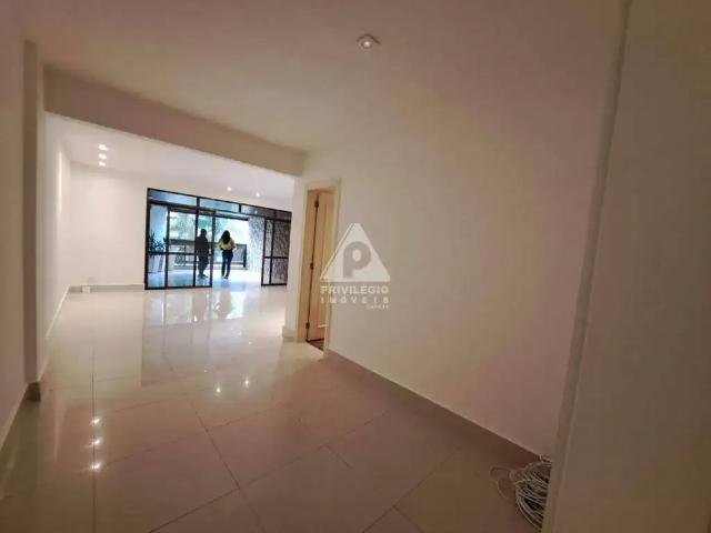 Apartamento para Venda em Rio de Janeiro/RJ Barra da Tijuca 3 Quartos