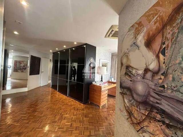Apartamento para Venda em Rio de Janeiro/RJ Barra da Tijuca 4 Quartos