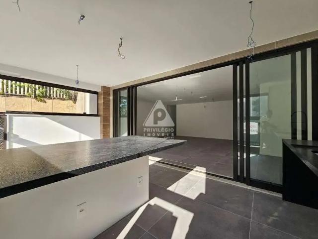 Apartamento para Venda em Rio de Janeiro/RJ Barra da Tijuca 4 Quartos