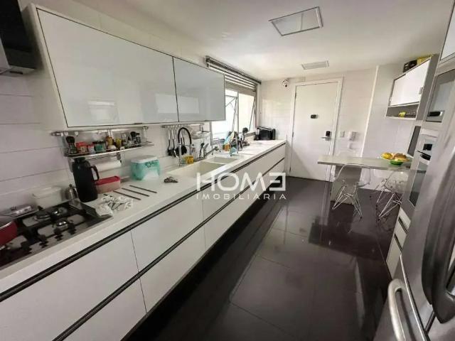 Apartamento para Venda em Rio de Janeiro/RJ Barra da Tijuca 5 Quartos
