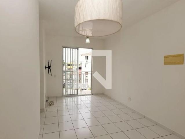 Apartamento para Venda em Rio de Janeiro/RJ Benfica 2 Quartos