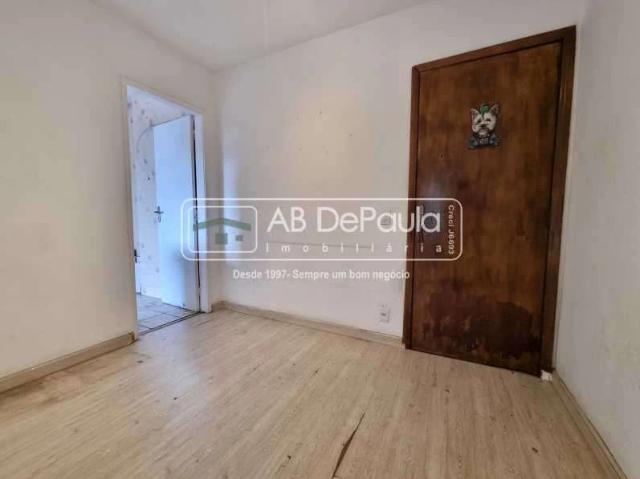 Apartamento para Venda em Rio de Janeiro/RJ Bento Ribeiro 2 Quartos