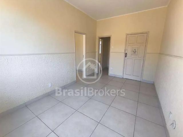 Apartamento para Venda em Rio de Janeiro/RJ Bento Ribeiro 2 Quartos