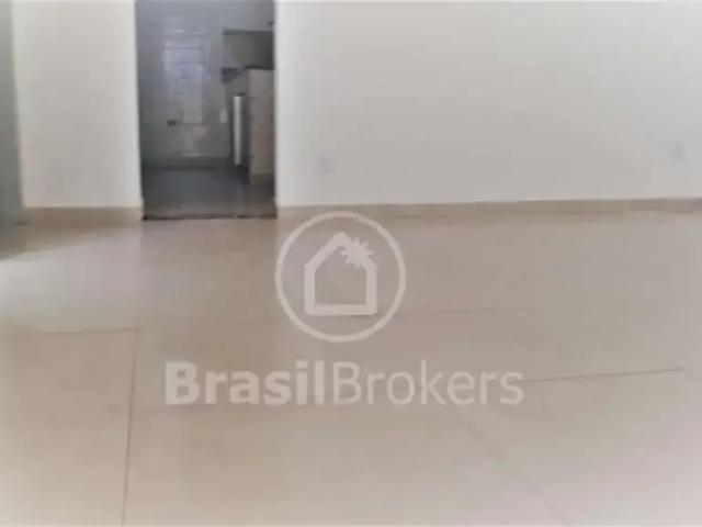 Apartamento para Venda em Rio de Janeiro/RJ Braz de Pina 2 Quartos