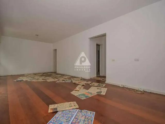 Apartamento para Venda em Rio de Janeiro/RJ Gávea 3 Quartos