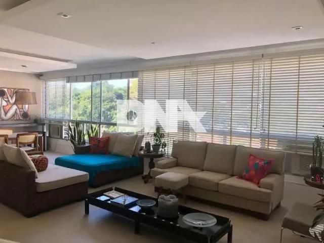 Apartamento para Venda em Rio de Janeiro/RJ Gávea 4 Quartos