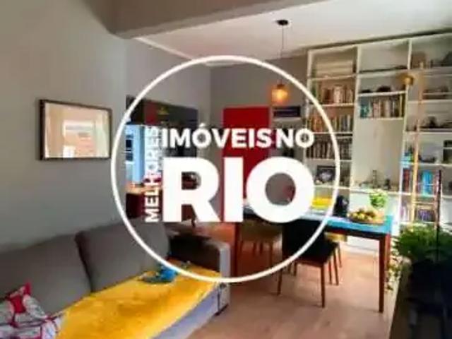 Apartamento para Venda em Rio de Janeiro/RJ Grajaú 2 Quartos