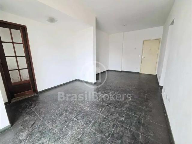Apartamento para Venda em Rio de Janeiro/RJ Grajaú 2 Quartos
