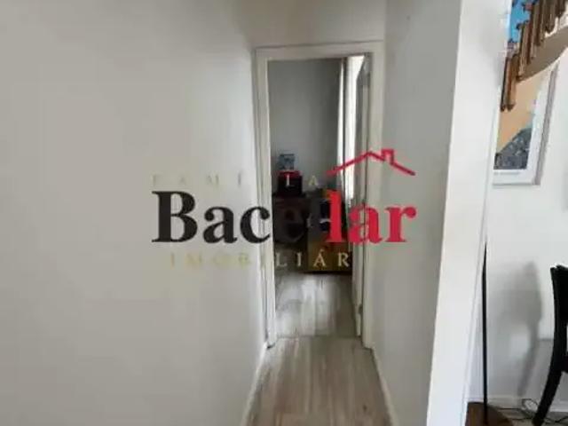 Apartamento para Venda em Rio de Janeiro/RJ Grajaú 2 Quartos