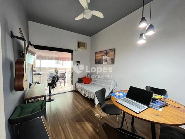Apartamento para Venda em Rio de Janeiro/RJ Grajaú 2 Quartos