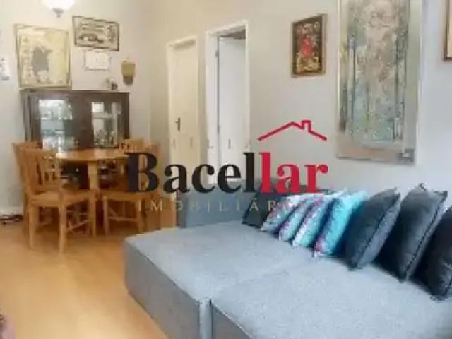 Apartamento para Venda em Rio de Janeiro/RJ Grajaú 2 Quartos