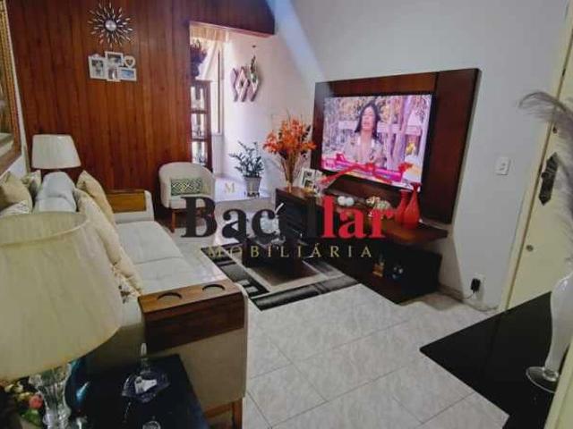 Apartamento para Venda em Rio de Janeiro/RJ Grajaú 2 Quartos